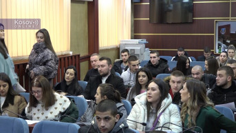 U Leposaviću potpisani ugovori za program"Moja prva plata"