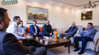 Krasnići u poseti porodicama bivših lidera OVK Krasnići u poseti porodicama bivših lidera OVK