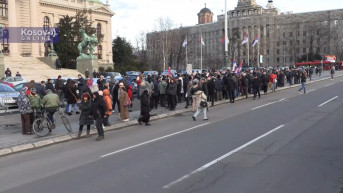 Protest ispred Skupštine.jpg