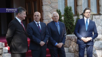 Pendarovski dočekao Vučića i Kurtija slede sastanci sa Boreljom i Lajčakom