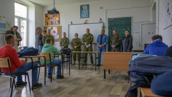 Klupe i stolice za školu u Gotovuši