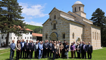 Strane diplomate u manastiru Dečani