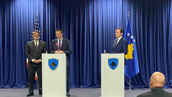 Kurti sa američkim senatorima