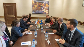 Bujar Osmani i Donika Gervala