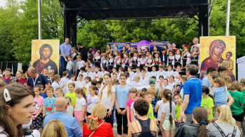 Deca iz Kosovskog Pomoravlja na manifestaciji "Sportsko Sabranje Svete Srbije" u Beogradu
