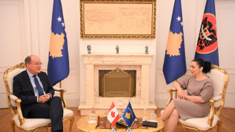 Vjosa Osmani i Alan Bouman
