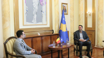 Konjufca sa šefom belgijske kancelarije na Kosovu