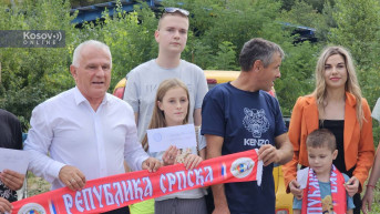Milorad Arlov dodeljuje stipendije na Jarinju