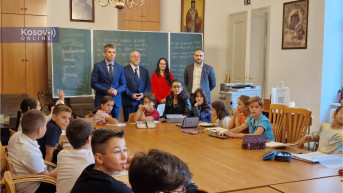 Arno Gujon u Prosvjetinoj školi srpskog jezika u Beču