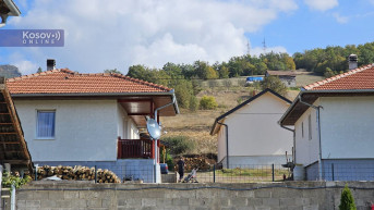 Kuća uhapšenog M.M. u Leposaviću