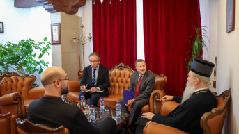 Suniog i Teodosije