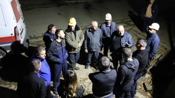 Poslanici Alijanse za budućnost Kosova posetili rudare koji su u štraju deseti dan Poslanici Alijanse za budućnost Kosova posetili rudare koji su u štraju deseti dan