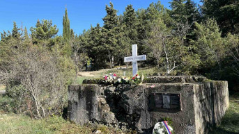Spomenik kod Ramne