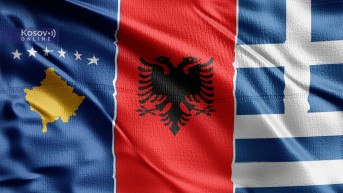 Zastave Kosova Albanije Grčke