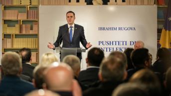 Ljumir Abdidžiku na promociji knjige o Ibrahimu Rugovi