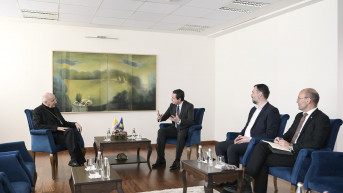 Kurti sa apostolskim delegatom Svete Stolice za Kosovo