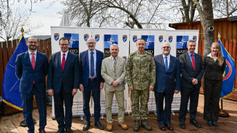 Ulutaš sa ambasadorima Kvinte