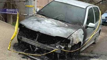 Paljenje automobila u Leposaviću