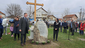Spomenik u Gračanici, stradalima u pogromu, Dušica Nikolić i Dejan Ristić