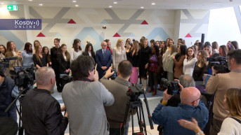 Vesić - prijem 8. mart studenti Vesić - prijem 8. mart studenti