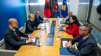 Vjosa Osmani i Ljindita Nikola