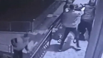 Albanci pretukli Srbina Albanci pretukli Srbina