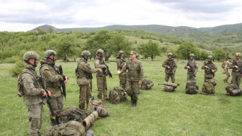 Britanski instruktori i pripadnici KBS
