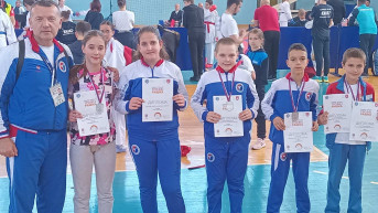 Omladinski karate klub Kosovska Mitrovica na turniru u Raški