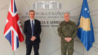 Jašari sa britanskim ambasadorom na Kosovu