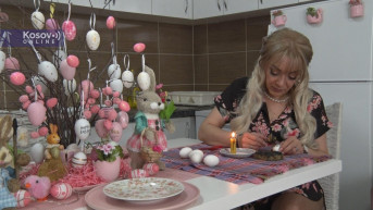 Neda Ilić, farbanje jaja