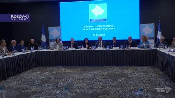 Vjosa Osmani sa Asocijacijom kosovskih opština 