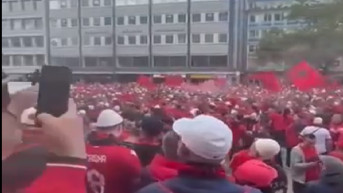 Albanski navijači