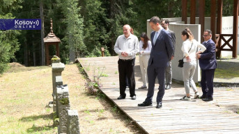 Đurić posetio Srpsko vojničko groblje u Jindrihovicama