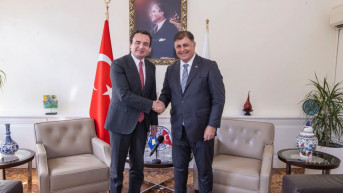 Aljbin Kurti u Izmiru