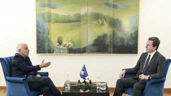 Aljbin Kurti sa predstavnikom kompanije "IPE-PROING"