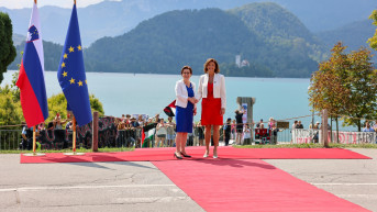 Donika Gervala i Tanja Fajon