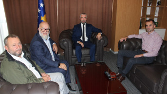 Erden Atić sa predstavnicima Islamske zajednice Kosova
