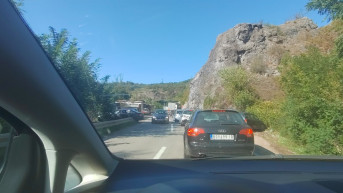 Gužve na Jarinju