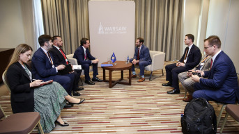 Kurti u Varšavi sa američkim kongresmenom Krouom