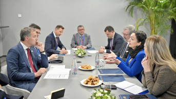 Vjosa Osmani i Aleksandar de Kro