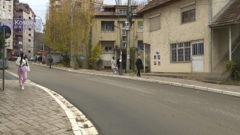 Plakati u Severnoj Mitrovici Plakati u Severnoj Mitrovici
