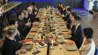 Povodom Dana zahvalnosti Kurti organizovao ručak za ambasadora Hovenijera i osoblje američke ambasade na Kosovu