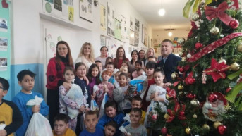 Novogodišnji paketići za decu u Gračanici