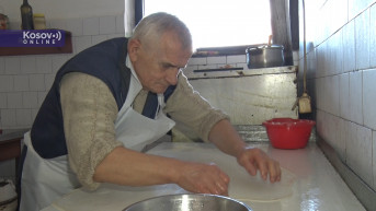 Nedžat Bahtijari iz sela Radeša, burek