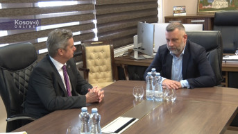 Jevtić sa ambasadorom Velike Britanije na Kosovu