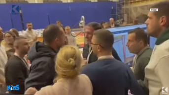 incident između članova biračkih komisija Samoopredeljenja i Demokratskog saveza Kosova