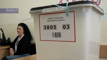 Glasanje u Tehničkoj školi u Severnoj Mitrovici