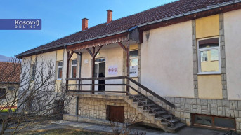 Uklonjena zastava Srbije sa OŠ "Jovan Cvijić"