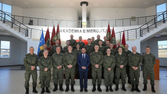 Maćedonci na ceremoniji oficira koji su završili Kurs za kapetansku karijeru u KBS-u