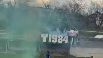 Navijači Trepče zapalili srpsku zastavu